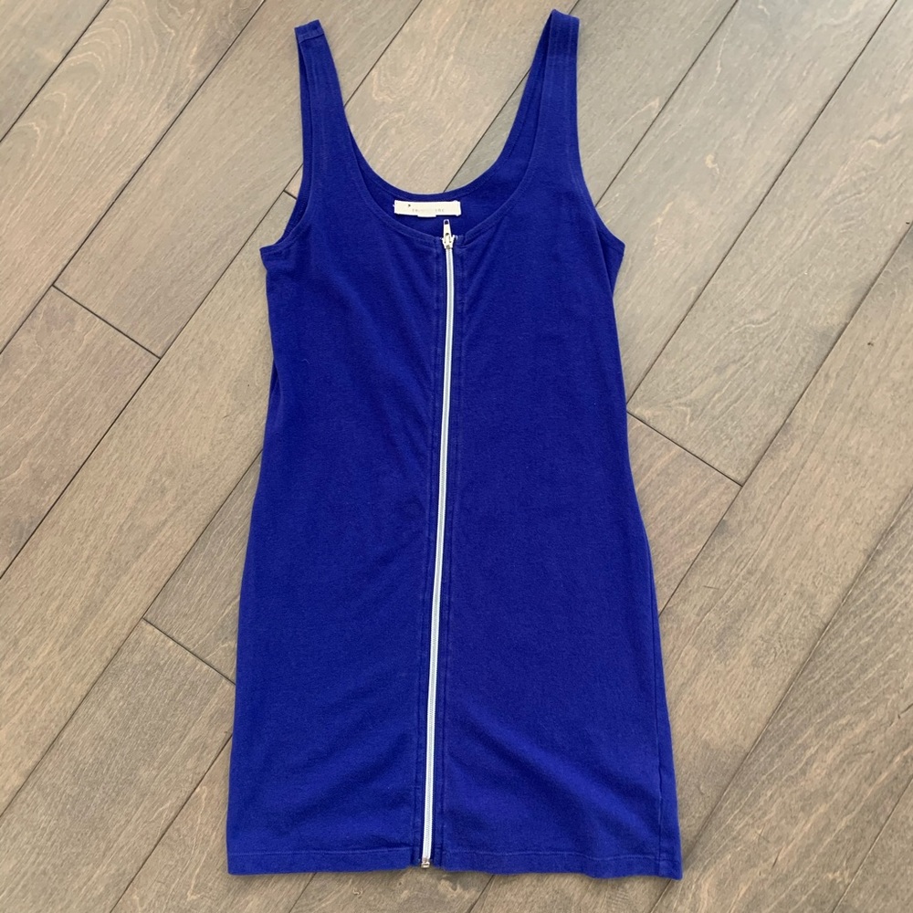 Cute zip up dress